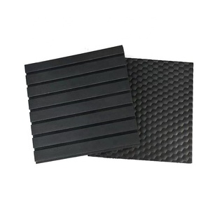 Tapete de Caucho Sintético Negro Cortado a Medida, <span class=keywords><strong>Antidesgaste</strong></span>, Impermeable, Ignífugo y Antideslizante - Product Image 2