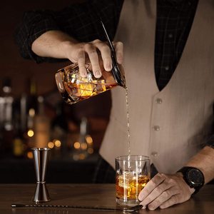 Ensemble <span class=keywords><strong>de</strong></span> 4 verres à cocktail en cristal <span class=keywords><strong>de</strong></span> 18 oz, fond épais et lesté, kit <span class=keywords><strong>de</strong></span> <span class=keywords><strong>barman</strong></span> pour bar et vin - Product Image 5