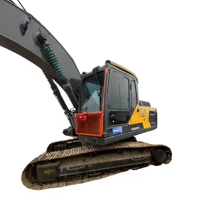 La Excavadora hidráulica sobre orugas Volvo EC210D con motor y motor premium ofrece un rendimiento excepcional a un precio - Product Image 1