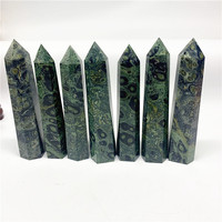 Grosir Batu Kasar Alami Tongkat Kristal Malachite Kuarsa Obelisk Penyembuhan Kristal Titik Terminasi