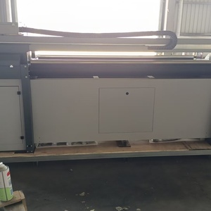 Impresora UV Híbrida Industrial de 1.8m, Plana y de Rollo a Rollo, para Impresión de Etiquetas, Adhesivos y Embalajes - Product Image 6