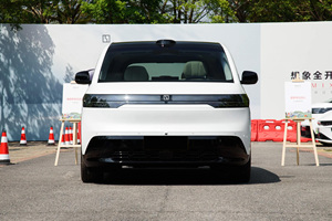 2025 Zeekr MIX MPV Coche eléctrico de lujo EV Coche 76kWh de largo alcance 4WD versión inteligente Coche eléctrico Zeekr MIX MPV Vehículos de nueva energía - Product Image 3