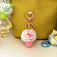 Porte-clés mignon en forme de crème glacée, pendentif en peluche imitation dessert, breloque de sac en forme de cornet de crème glacée, cadeau fabriqué en Chine