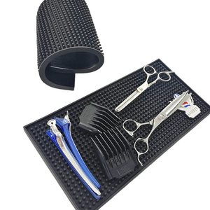 Tapis de bar en silicone écologique classique personnalisé, antidérapant, résistant à la chaleur, imperméable, accessoires de service pour bar/pub - Product Image 2