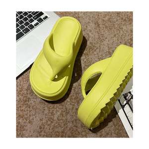 Sandalias de fondo plano de verano, chanclas simples para <span class=keywords><strong>mujer</strong></span>, chanclas, zapatillas para <span class=keywords><strong>mujer</strong></span>, zapatos informales de playa de verano, <span class=keywords><strong>mulas</strong></span> - Product Image 1