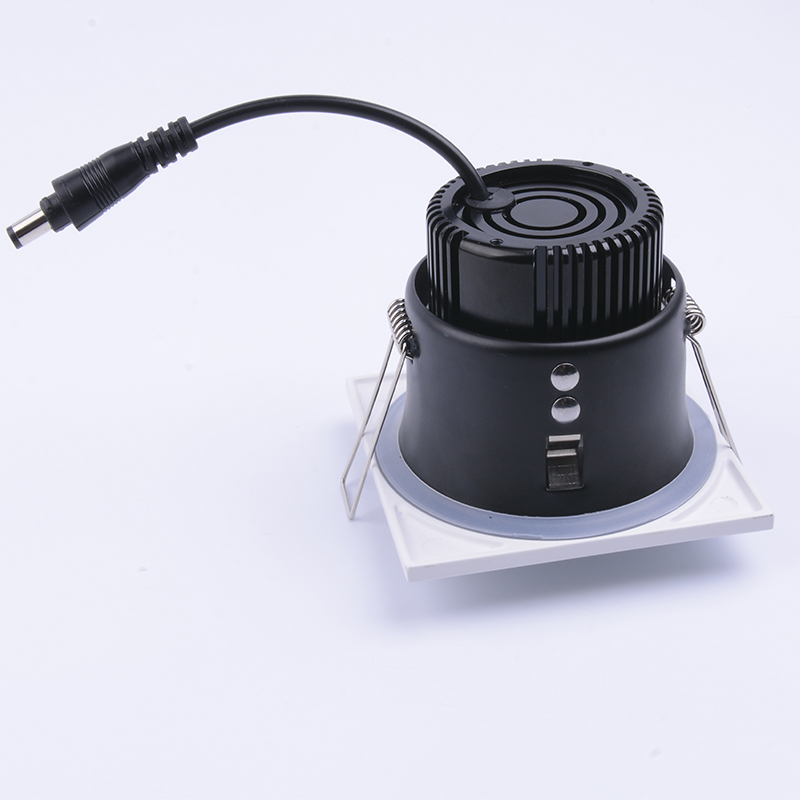 Square 85mm Dimmable LED Downlights 3000k 38° Beam Angle