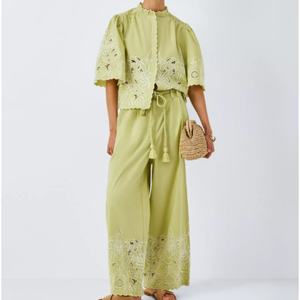 Nouvelle Collection 2025 – Ensemble en Lin OEM pour Femme : Haut et Robe Courte Décontractée d'Été, 2 Pièces, Motif Uni, Coton Brodé – Meilleure Vente - Product Image 1