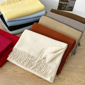 Bufanda de Punto Acrílico para Mujer, 65x200cm, Teñido Liso, Invierno, Térmica, con Borlas Largas, Cálida, Suave, Lisa y Transpirable - Product Image 3