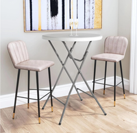 Table ronde portable en plastique HDPE de 32 pouces, design populaire, pour les événements intérieurs et extérieurs