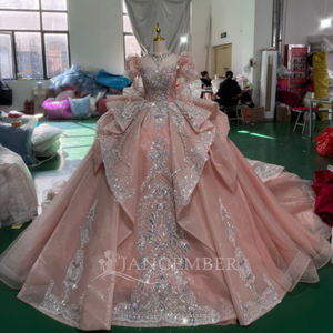 Robe de mariée de Quinceañera moderne rose Xs248 avec des appliques à imprimé floral, des perles et des paillettes, robe de princesse pour - Product Image 4