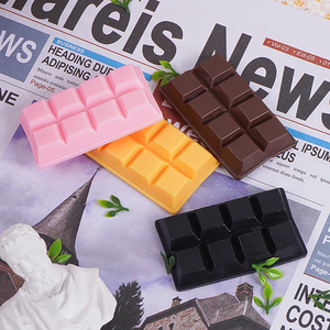 Chocolat de simulation réaliste - Idéal pour les créations alimentaires DIY, les jouets, les porte-clés, les aimants, et la création d'échantillons gratuits avec image de conception - Product Image 6
