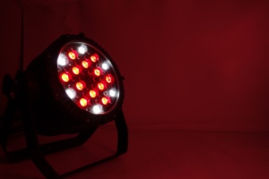 Le plus populaire 54*3W LED scène Par lumière RGBW étanche IP65 DMX512 contrôleur blanc chaud fonte d'aluminium projecteurs Club <span class=keywords><strong>Disco</strong></span> - Product Image 6