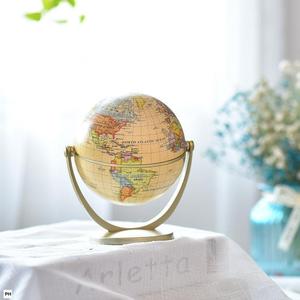 Globe de bureau de haute qualité multicolore de 10 <span class=keywords><strong>cm</strong></span> de style européen en PVC + métal avec structure métallique pour la décoration de bureau et de maison par Holly - Product Image 4