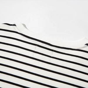 Logo de marque personnalisé T-shirt blanc à rayures vierges et à col rond T-shirt à manches longues pour femmes - Product Image 4