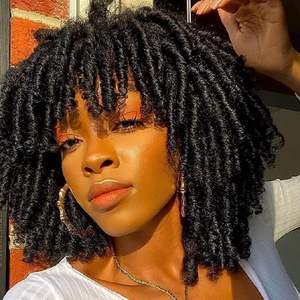 Perruque synthétique <span class=keywords><strong>afro</strong></span> kinky tressée courte, faite à la machine, style dreadlocks, fausses locks torsadées, sans colle, densité 150%, avec <span class=keywords><strong>bonnet</strong></span> en maille à boutons - Product Image 2