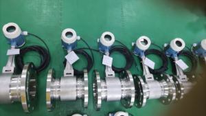 Lage Prijs Gas <span class=keywords><strong>Flow</strong></span> <span class=keywords><strong>Meter</strong></span> 4-20mA Lugb <span class=keywords><strong>Vortex</strong></span> <span class=keywords><strong>Flow</strong></span> <span class=keywords><strong>Meter</strong></span> Lugb Stoom Flowmeter - Product Image 5