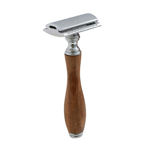 Rasoir de sécurité à double tranchant Morgans Industries, lame double, acier inoxydable, manche en bois, pour droitiers, rasage du visage, usage en salon de coiffure - Product Image 2