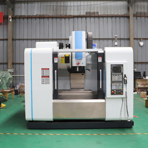 Centro de Mecanizado Vertical CNC CHUCI VMC650 de 4 Ejes con Control GSK, Husillo BT40, Capacidad de Trabajo Pesado - Product Image 2