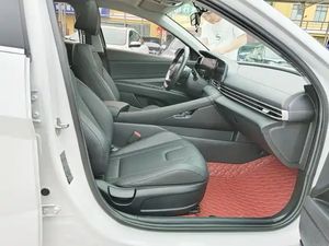 Usado <span class=keywords><strong>Elantra</strong></span> 2021 1.5L CVT LUX - Premium Korean Heritage, sedán de conducción diaria confiable - Product Image 6