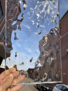 Lastra Acrilica con Effetto Acqua a Onde Medie Monolaterale Spessore 10MM-50MM / PMMA con Motivo Acqua Irregolare Trasparente su Entrambi i Lati - Product Image 2