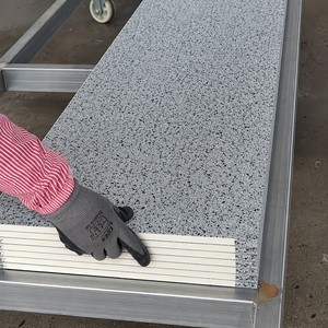 Revestimiento de Pared Metálico Resistente a la Intemperie, Tallado y con Aislamiento Térmico para Todas las Zonas Climáticas - Product Image 5