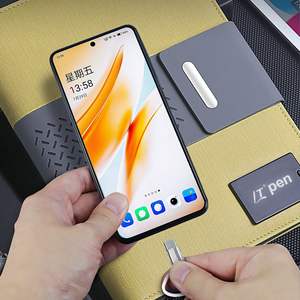 Libreta <span class=keywords><strong>Agenda</strong></span> A5 con Cargador Inalámbrico USB y Banco de Energía con Logotipo LED Personalizado, 8000 mAh, Diario de Cuero - Product Image 4