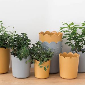 Maceta <span class=keywords><strong>de</strong></span> Plástico P502 con Pétalos, Moderna y Minimalista, <span class=keywords><strong>para</strong></span> Plantas <span class=keywords><strong>de</strong></span> Oficina, Bandeja Creativa Compacta <span class=keywords><strong>para</strong></span> Uso en Interiores - Product Image 2