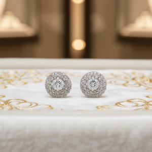 Orecchini E831 in Oro Bianco con Diamanti Taglio Brillante Rotondo, Stile Classico da Sposa per Donna - Product Image 2