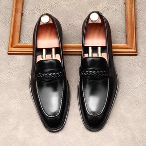 Chaussures habillées pour hommes haut de gamme, sur mesure, en cuir véritable, style italien, brodées, à bout pointu, antidérapantes, pour l'automne, élégantes - Product Image 4