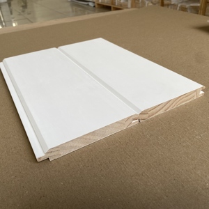 Paneles Decorativos de Madera de Pino Acabados a Precio de Mayoreo, Decoración de Paredes Interiores con Sistema T&G para Proyectos de Construcción - Product Image 1