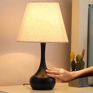 High-End Modern Art Nordic American Retro Style Table Lamp Minimalist Eye-Protecting Nightstand Lamp for Living Room Bedroom - Product Image 1