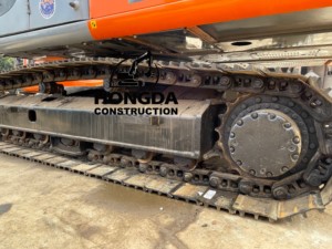 Hot Selling Hitachi EX200-5 Used Secondhand Hydraulic Crawler Excavator With High Quality ISUZU Engine - Product Image 5