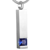 Urna Funeraria Infantil Ortodoxa de Acero Inoxidable con Cristal