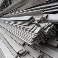 Barre d'angle en acier au carbone de qualité Q235 directe d'usine durable et anti-corrosion pour les applications d'entrepôt et d'immeubles de bureaux