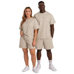 Nuovissimo Design: Completo Sportivo da Uomo Slim Fit in Due Pezzi, T-shirt e Pantaloncini, <span class=keywords><strong>Abbigliamento</strong></span> Streetwear Antipiega ad Asciugatura Rapida - Product Image 1