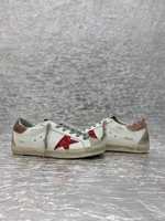 Nouvelles Chaussures Décontractées de Marche 2026 en Cuir Véritable Respirant avec Logo Doré Gravé et Décorations Étoiles