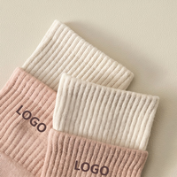 Chaussettes de sport athlétiques respirantes en coton avec logo personnalisé pour hommes et femmes, à cinq doigts, anti-ampoules, à compression, vente en gros