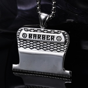 Collar con Colgante de Máquina de Cortar Pelo de Acero Inoxidable, Tono Plateado, Detalle Texturizado, Joyería Hip Hop Streetwear para Hombre, Estilo Barbería - Product Image 1