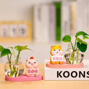 Figurine de cochon en résine pour décoration hydroponique, décoration de bureau avec vase à plantes, design contemporain, pièce unique - Product Image 4