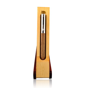 Pluma Estilográfica de Madera de Arce y Nogal, Regalo de Lujo con Detalles en Oro Rosa, Pluma de Escritura Exclusiva de Madera de Tigre Roja con Plumilla F/M/N - Product Image 6