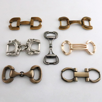 Boucles de chaussures en métal de luxe avec logo personnalisé, en alliage de zinc et laiton poli or, chaîne pour chaussures et sacs à main, accessoires de chaussures