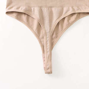 Body gainant amincissant pour femme avec contrôle du ventre et fermeture à boutons-pression à l'entrejambe, gaine amincissante, gaine de maintien de la taille, sous-vêtement amincissant pour femme - Product Image 6