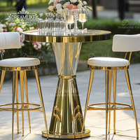 Bar à cocktails haut cadre en métal doré, ensemble de tables de bar modernes en acier inoxydable pour bars d'hôtel