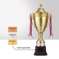 Le nouveau trophée créatif en métal plaqué or de Jinzun Factory est à la mode et convient à l'attribution de divers événements sportifs.