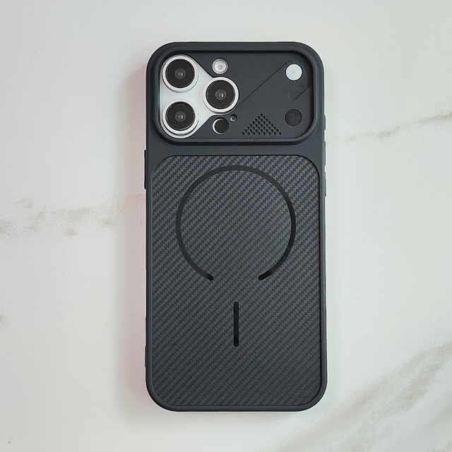 For Motorola MOT0 G06 4G Magnetic fundas para celular Carbon fiber texture Soft Microfiber Lining tpu phone cases