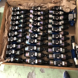 วาล์วควบคุมทิศทางแบบสัดส่วน Rexroth รุ่น 4WREE6E1 32 2X G24K31 A1V 315 บาร์ 60 ลิตร/นาที อุปกรณ์ควบคุมไฮดรอลิก - Product Image 1