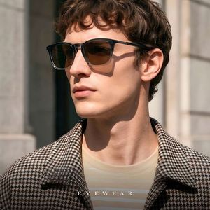 Gafas de Sol Deportivas para Hombre XINLI S16203, Lentes Polarizadas UV400 Coloridas, Montura Cuadrada Completa, Modernas y a la Moda, TR90, Protección UV - Product Image 1