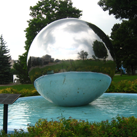 Boules de fontaine en acier inoxydable de 2 m, sphères miroir, boules géantes en acier inoxydable