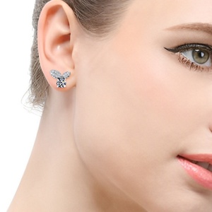 Personalized Hot Selling Copper White Gold Plated Tarnish Free Waterproof Claw Setting Cubic Zirconia <b>Bow</b> Knot Stud Earrings - Product Image 3