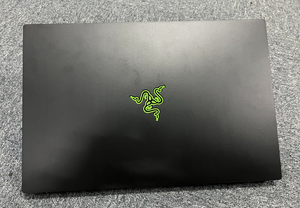 Laptop para Juegos <span class=keywords><strong>Intel</strong></span> de Alta Calidad, <span class=keywords><strong>Razer</strong></span> Blade 15 Advanced RTX2070 (8GB) 240Hz Core I7-9750H 16GB RAM 15.6" SSD Windows 10 - Product Image 5